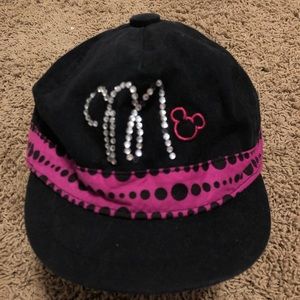 Minnie Mouse M Baseball Hat